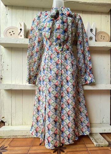 Vintage 1970s floral pussybow - 1970s,
