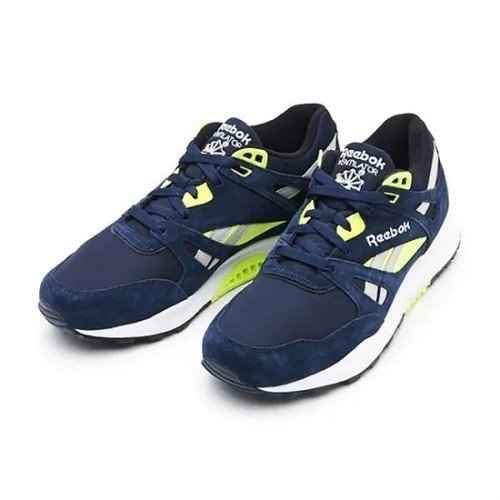 Size reebok classic - -,