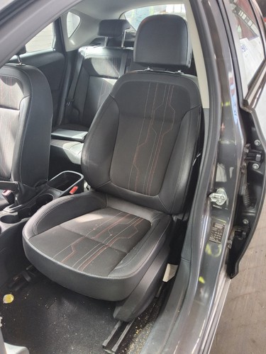 Front seat vauxhall - lh,