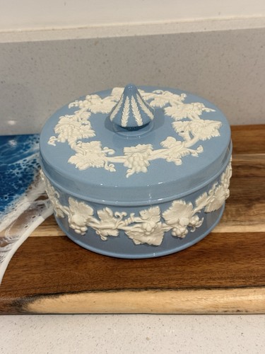 Vintage wedgwood embossed - vintage,