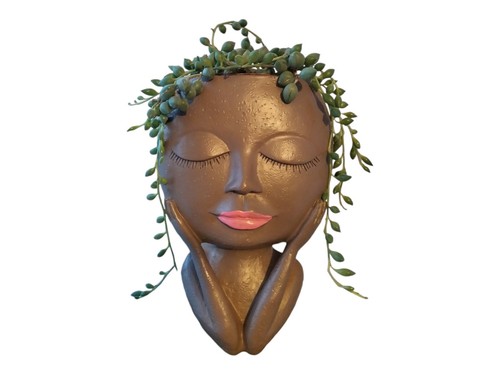 Lady face planter pot - face,