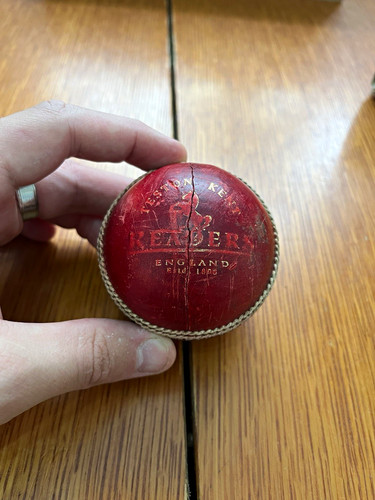 Readers test match county - readers, red