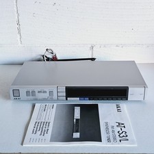 Akai-AT-S3L FM MW LW Stereo