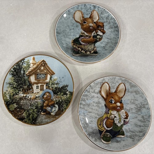 Pendelfin collector plates - pendelfin,