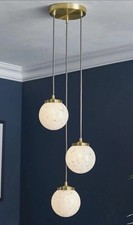 Luxurious 3 light glass globe