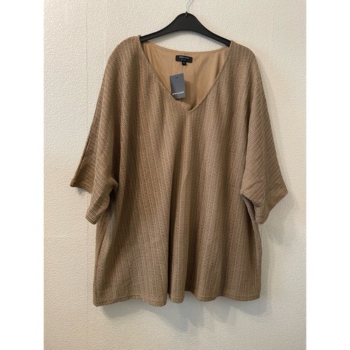 Tan textured neck batwing - tan, v-neck