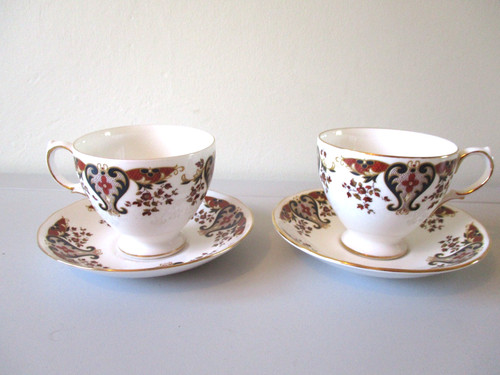 Colclough royale tea cup - x,