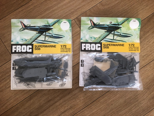 Vintage 1969 frog - 1/72, 2-