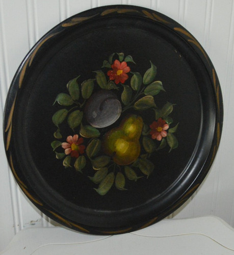 Vtg round toleware - vtg, tray