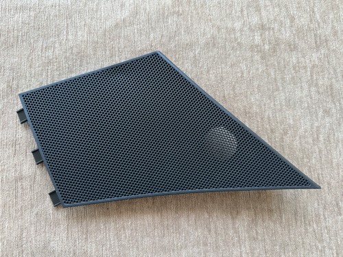 Audi right rear door - a3,