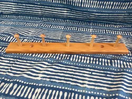 Solid pine coatrack - solid,