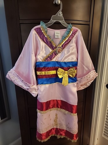 Mulan disney store princess - store,