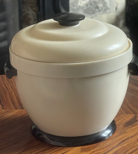 Bakelite thermos ice bucket - bakelite,