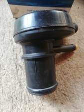 Original Ford Oil Filler Breather Cap Fits Ford Fiesta Escort with 2 outlets