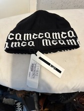 MCQ BY ALEXANDER MCQUEEN Unisex Black Knitted Logo  Details Beanie Hats £195