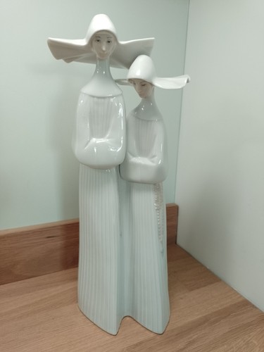 Lladro 4611 porcelain figurine - lladro,