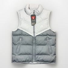 Nike Storm-Fit Windrunner