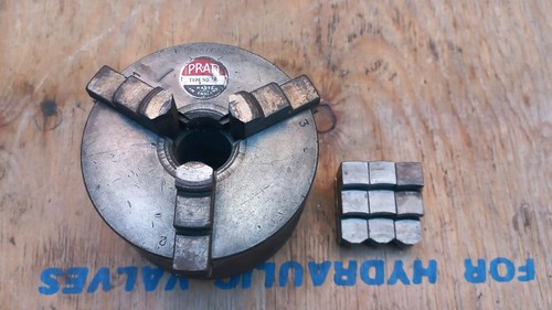 Pratt type self centring - type,