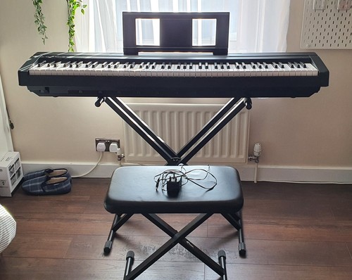 Yamaha digital piano p45 - piano,