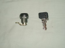 MZ ETZ 251/301 SIDE PANEL LOCK SET