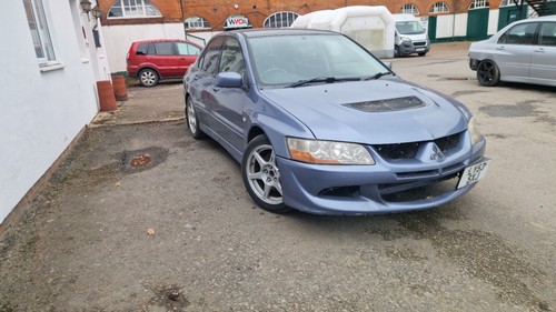 Mitsubishi evo breaking - mitsubishi,