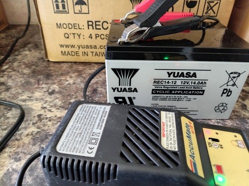 Yuasa battery 12v 0 ah - 12v, 14.0