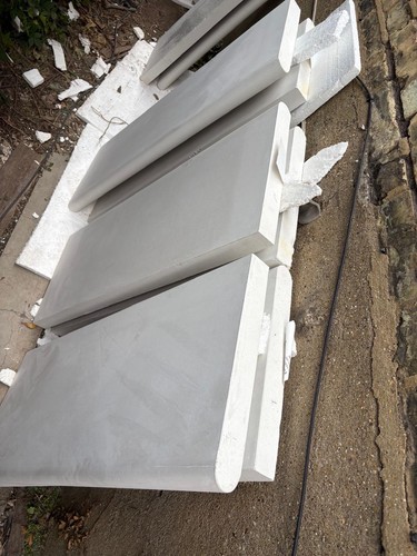 Haddon stone bull - , slabs