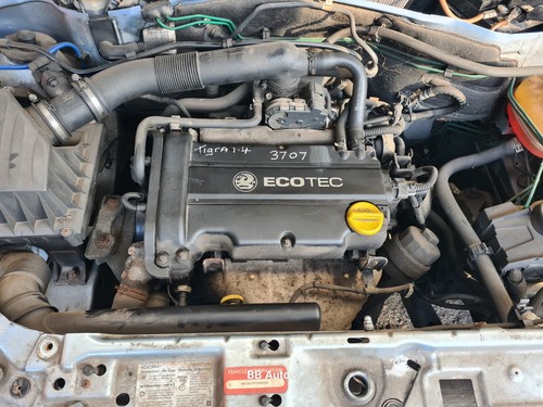 Vauxhall petrol engine - petrol,