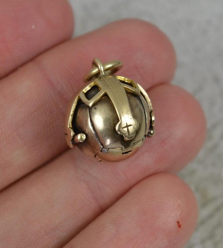 Vintage carat gold - 9, and