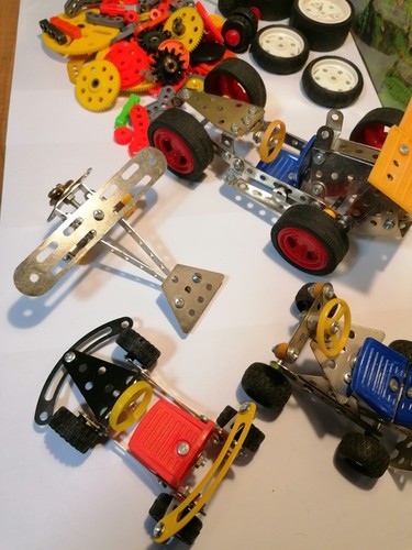 Meccano models pre - made, plus