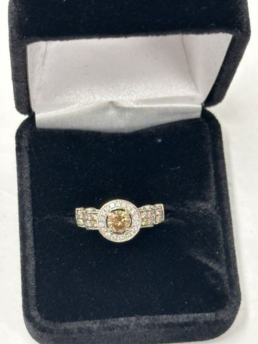 Vian 14k white gold - le,