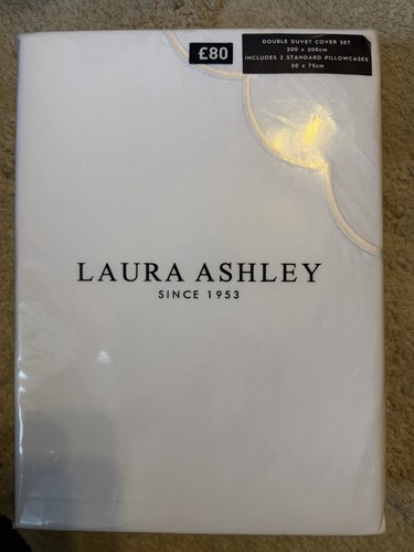 Laura ashley double - double, scallop