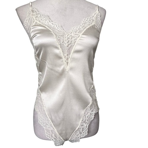 Fleur mal silk venus - fleur, lace