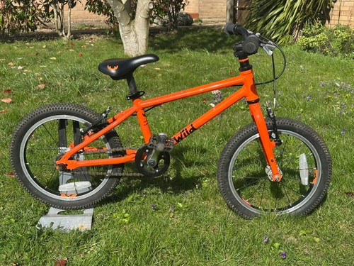 Kid pedal bike - bike, aged