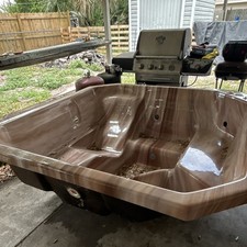 Brown Fiberglass Square Hot