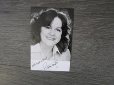 Gwen Taylor Duty Free & Heartbeat Actress Original Hand Signed Photo