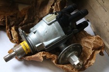 NOS LUCAS DM2P4 distributor 40289, VAUXHALL WYVERN , BEDFORD CA