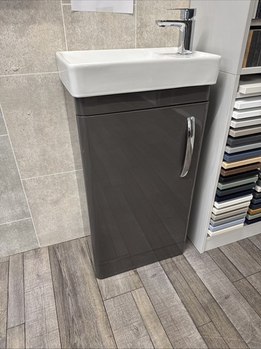 Tavistock 450mm bathroom - tavistock,