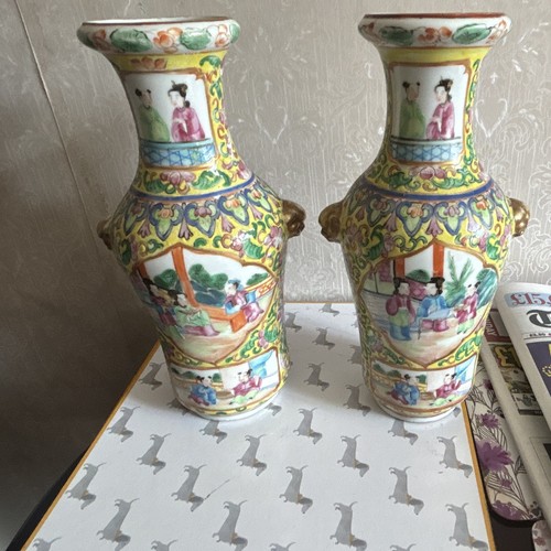 Canton rose medallion pair - , of