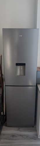 Logik lnfd55x18 fridge - logik,