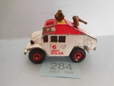 Corgi 422 Quad Tractor Riot