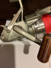 penn fixed spool sea fishing reels