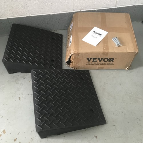 Curb heavy duty rubber kerb - heavy,
