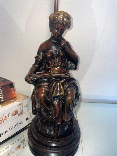 Vintage lamp lady - vintage, reading