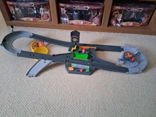 Disney cars piston cup - cars,