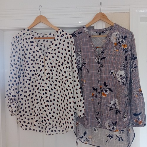 Two pretty blouses - ❤️two,