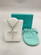 TIFFANY & Co. Large Infinity
