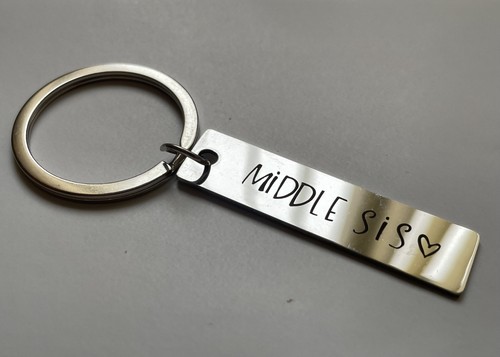 Middle sis keyring 45x10mm - sis,