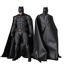 Batman Action Figure Collectible Bruce Wayne Mafex 7in NECA New Dark Knight Toy