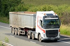 Truck Photo 12x8 - Volvo FH500